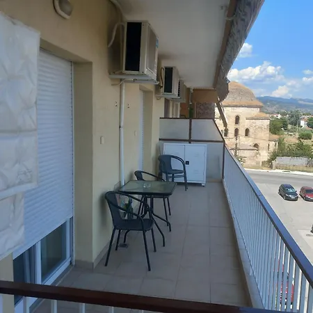 Απολαύστε Τη Διαμονή Σας Στις Σέρρες דירה *